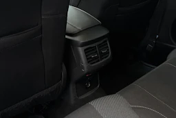 Valkoinen Ford MONDEO 2016 kuva 26.