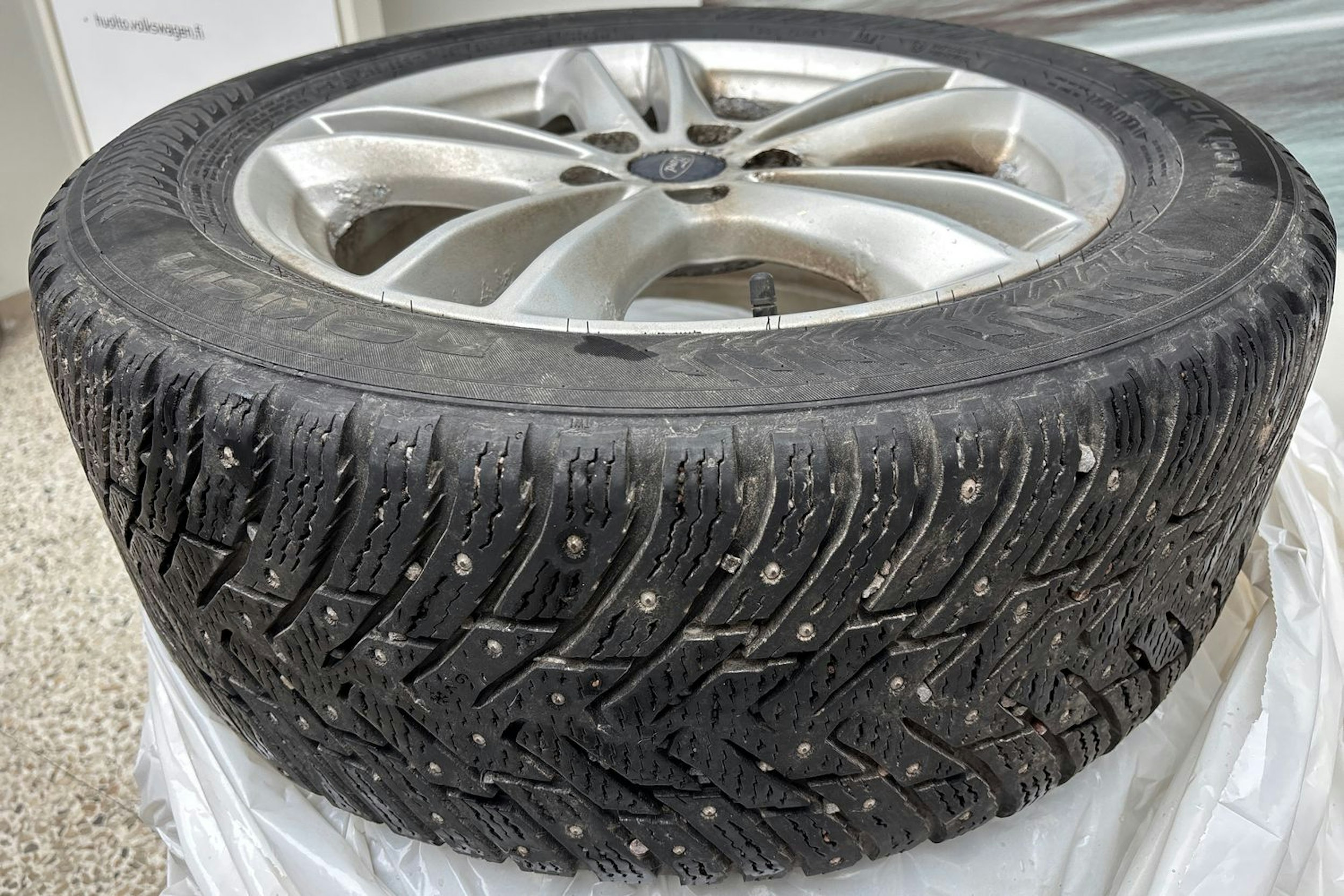 valkoinen Ford Mondeo 2016 kuva 18.
