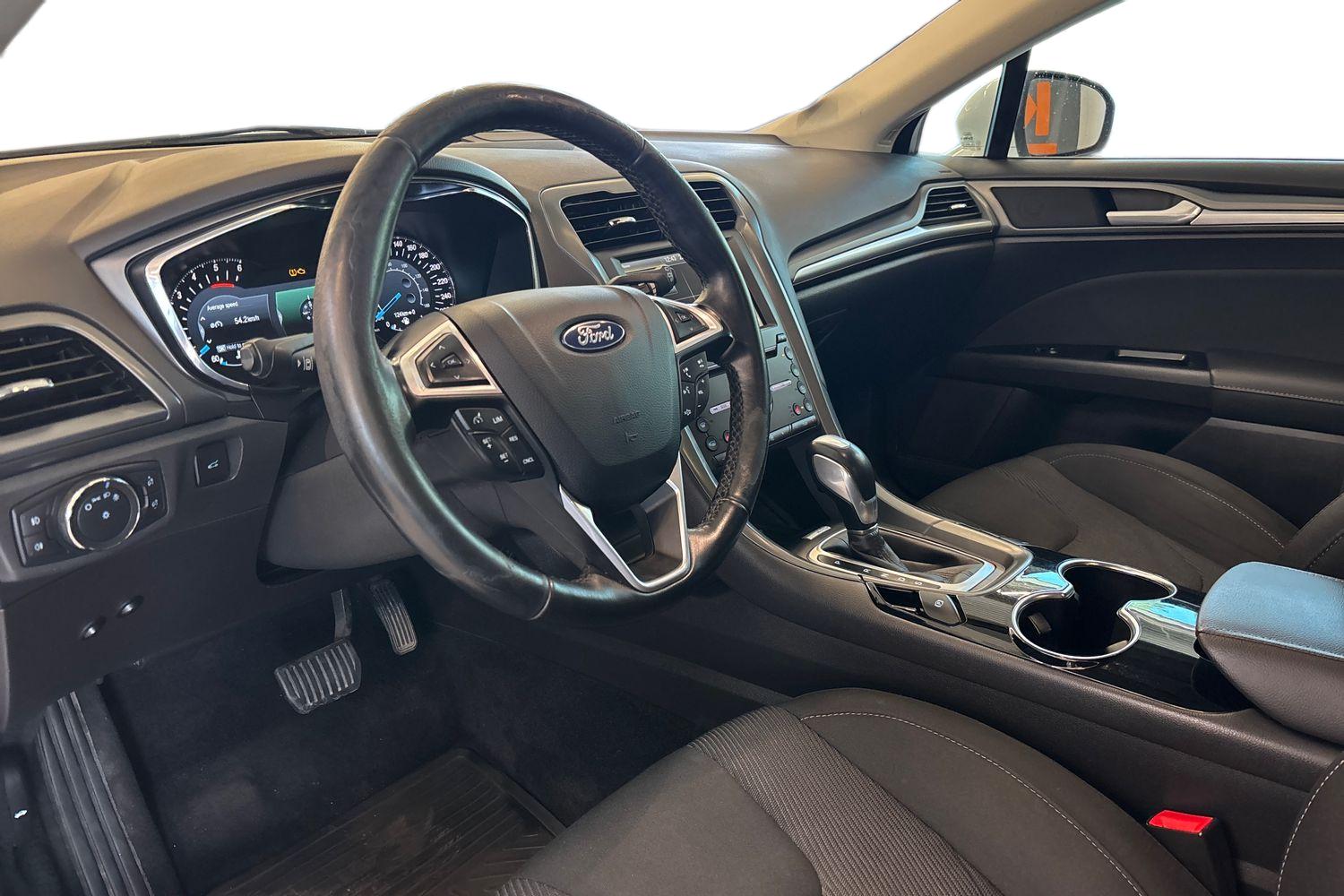 Ford Mondeo 2016, kuva 6/21