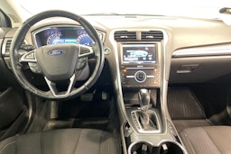 Valkoinen Ford MONDEO 2016 kuva 9.