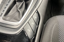 harmaa Ford Mondeo 2016 kuva 16.