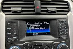 musta Ford Mondeo 2016 kuva 16.