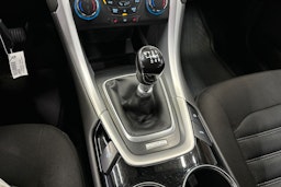 musta Ford Mondeo 2016 kuva 19.