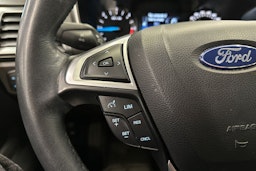 musta Ford Mondeo 2016 kuva 21.