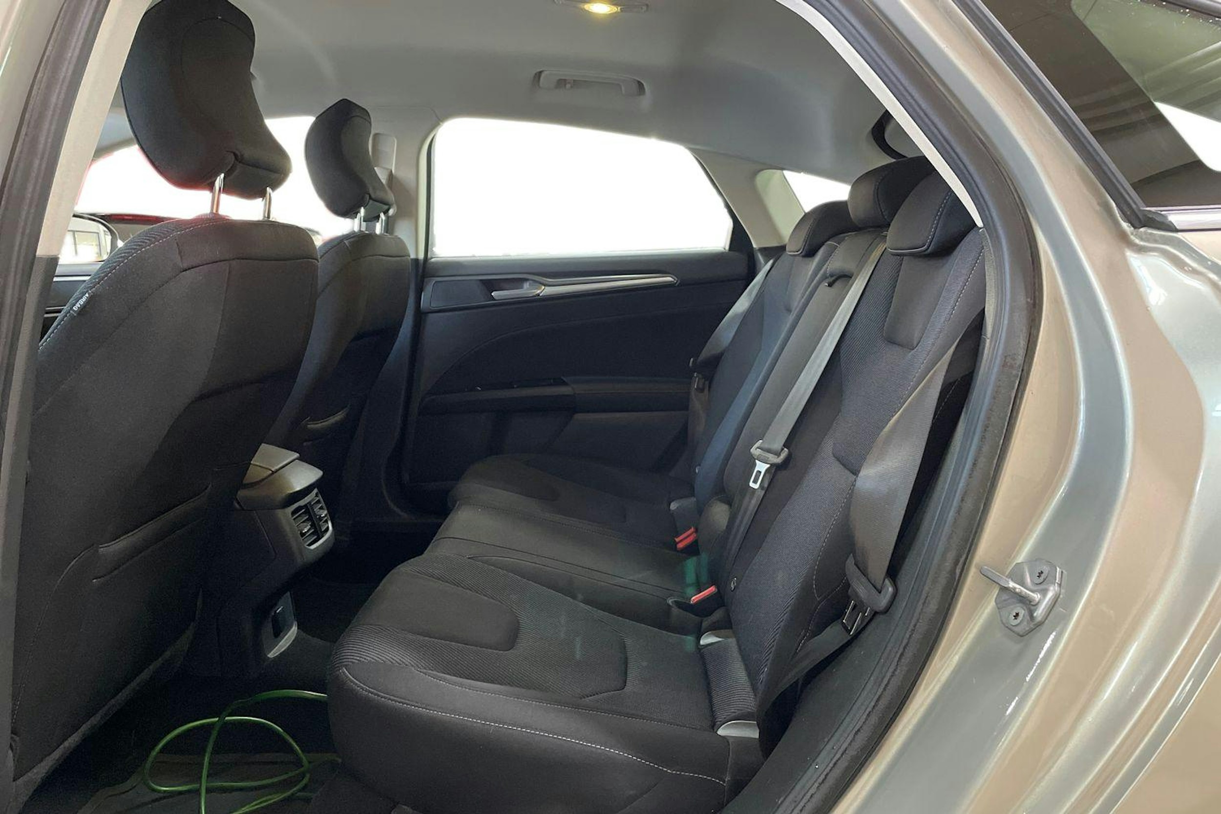 Harmaa Ford MONDEO 2016 kuva 10.