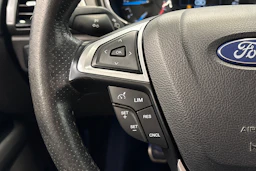 musta Ford Mondeo 2017 kuva 14.