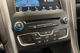 musta Ford Mondeo 2017 kuva 20.