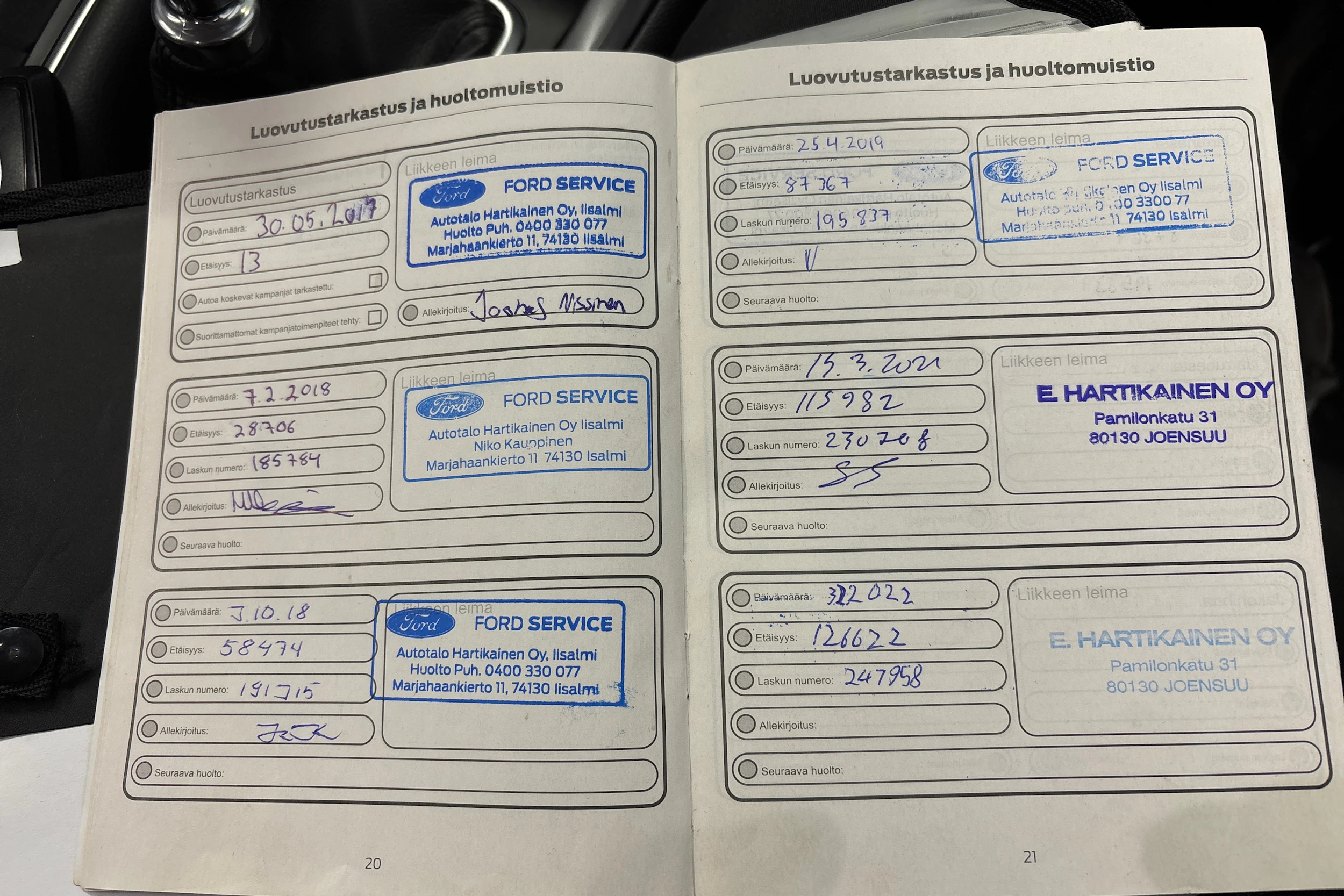 musta Ford Mondeo 2017 kuva 35.