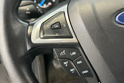 valkoinen Ford Mondeo 2017 kuva 17.