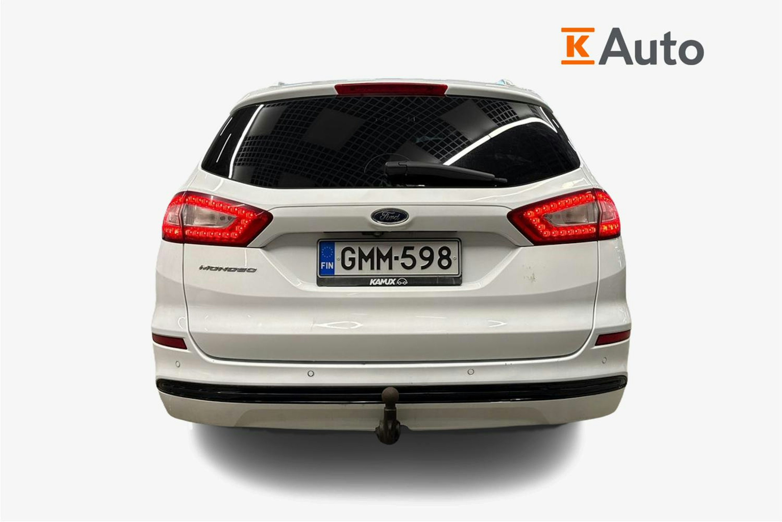 valkoinen Ford Mondeo 2017 kuva 3.