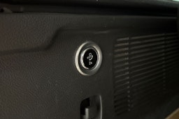 valkoinen Ford Mondeo 2017 kuva 16.