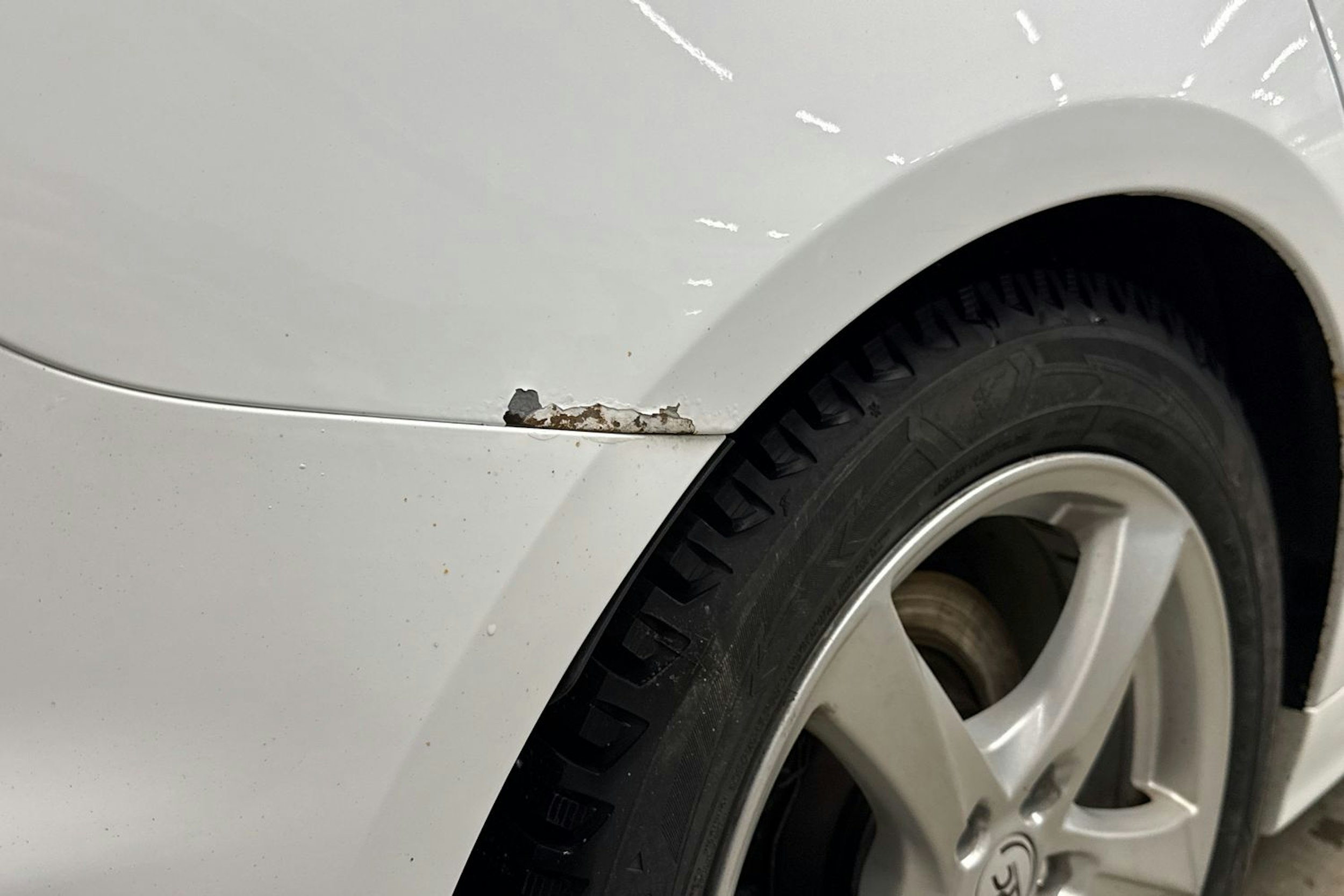 valkoinen Ford Mondeo 2017 kuva 38.