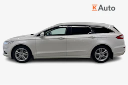 valkoinen Ford Mondeo 2017 kuva 5.