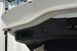 valkoinen Ford Mondeo 2017 kuva 22.