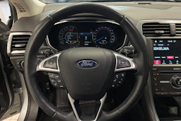 Harmaa Ford MONDEO 2017 kuva 16.