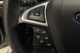 Harmaa Ford MONDEO 2017 kuva 17.