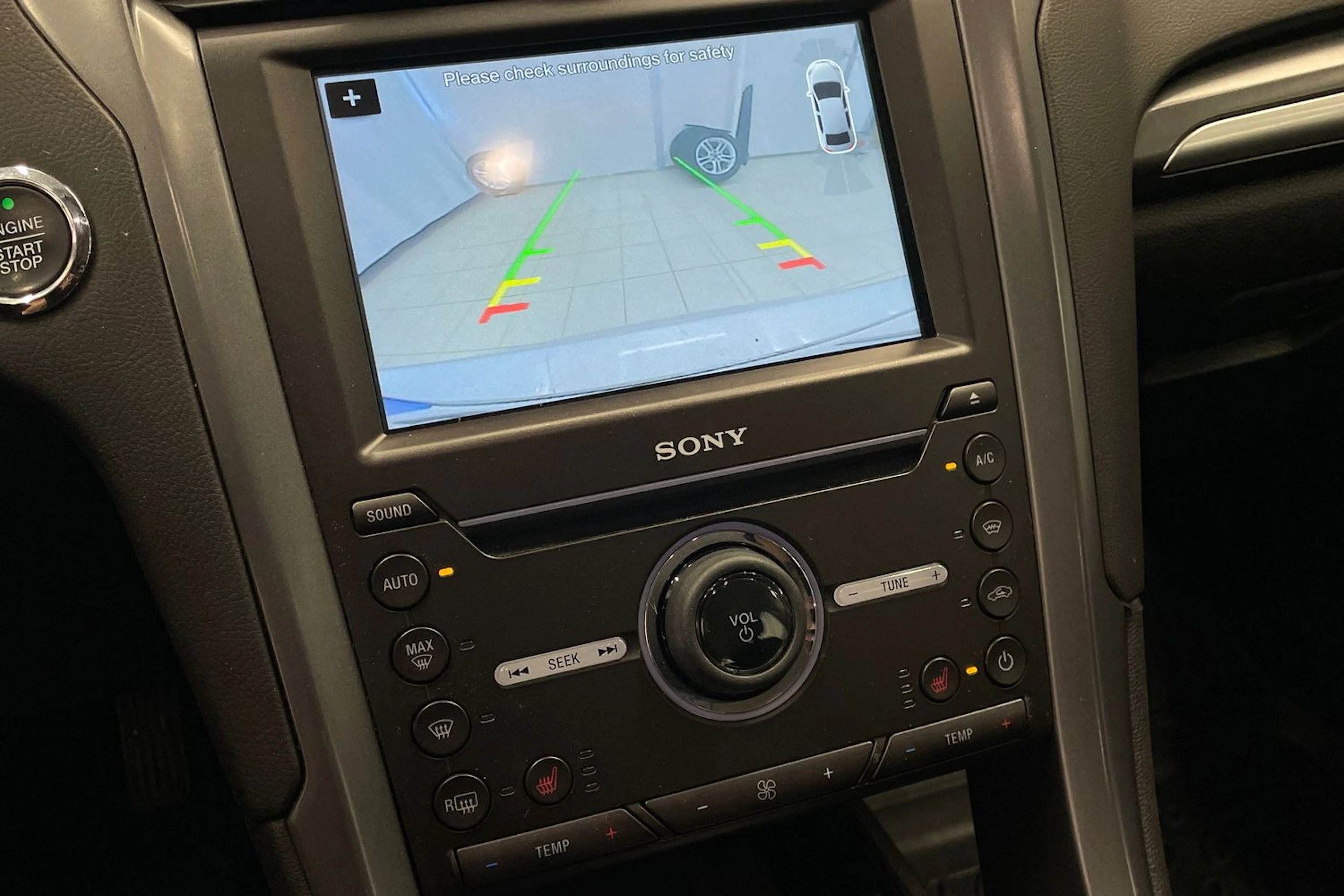 Harmaa Ford MONDEO 2017 kuva 21.