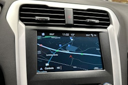 valkoinen Ford Mondeo 2017 kuva 18.