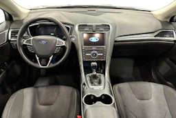 harmaa Ford Mondeo 2017 kuva 7.