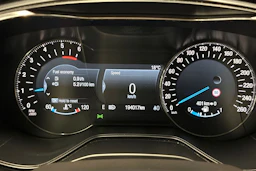 harmaa Ford Mondeo 2017 kuva 12.