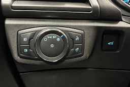 harmaa Ford Mondeo 2017 kuva 16.