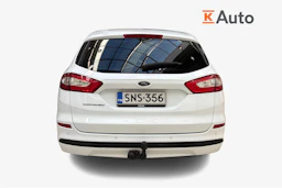 valkoinen Ford Mondeo 2017 kuva 3.
