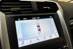 valkoinen Ford Mondeo 2017 kuva 18.