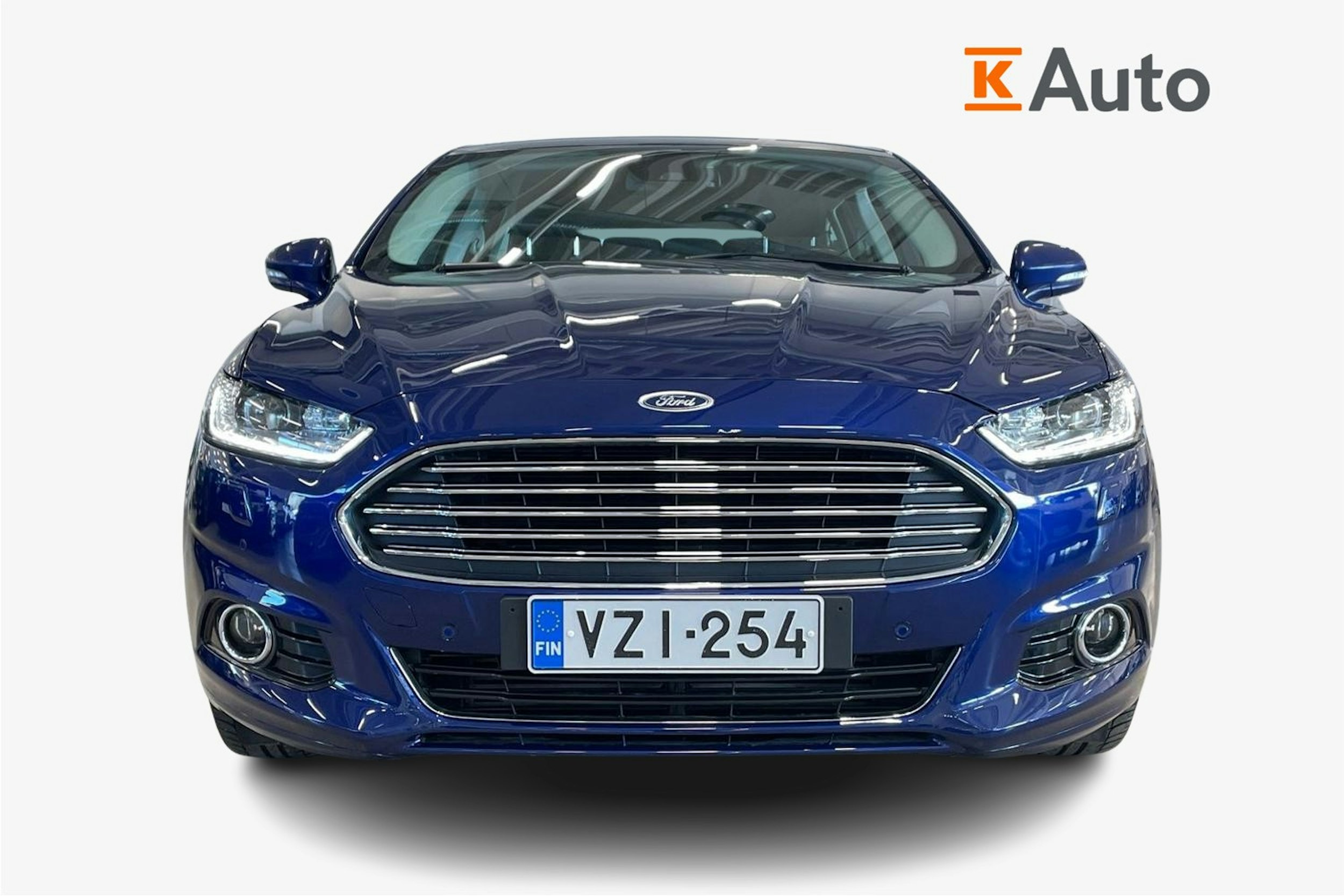 sininen Ford Mondeo 2017 kuva 5.