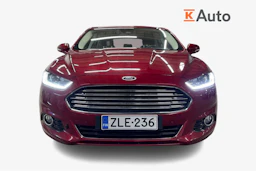 punainen Ford Mondeo 2017 kuva 5.