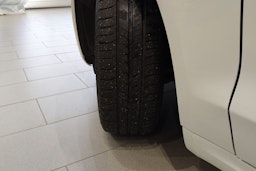 valkoinen Ford Mondeo 2018 kuva 13.