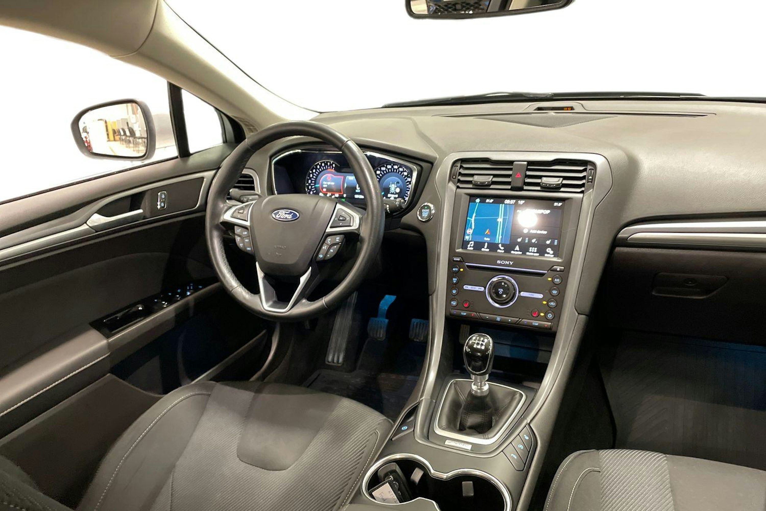 met. harmaa Ford Mondeo 2018 kuva 9.