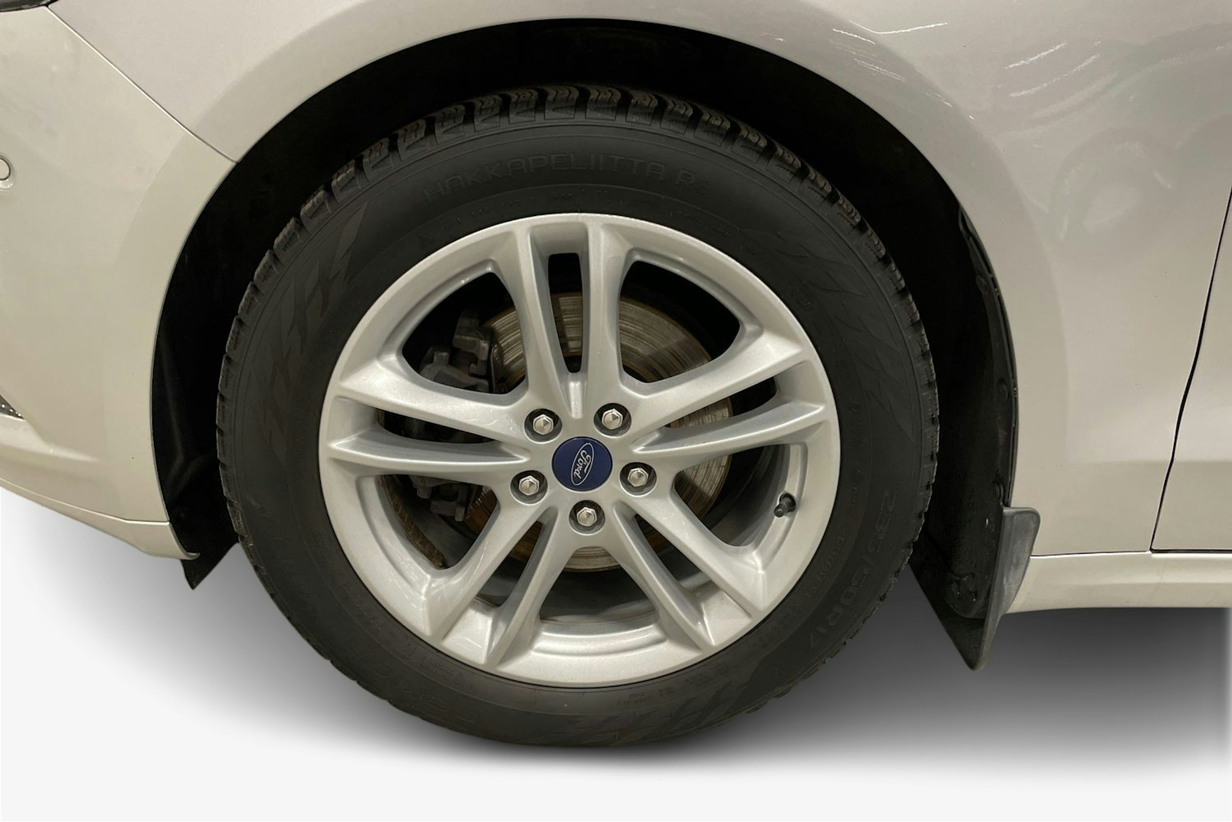 met. harmaa Ford Mondeo 2018 kuva 11.