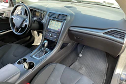 musta Ford Mondeo 2018 kuva 24.