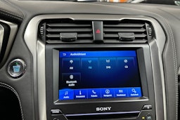 musta Ford Mondeo 2019 kuva 19.