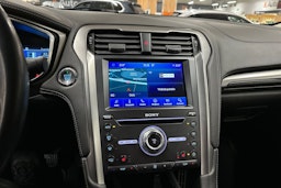 musta Ford Mondeo 2019 kuva 21.