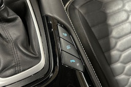 musta Ford Mondeo 2019 kuva 23.