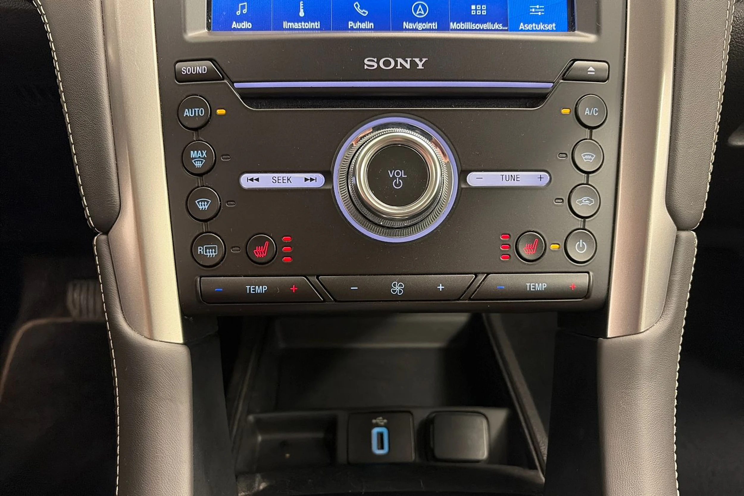 sininen Ford Mondeo 2020 kuva 25.