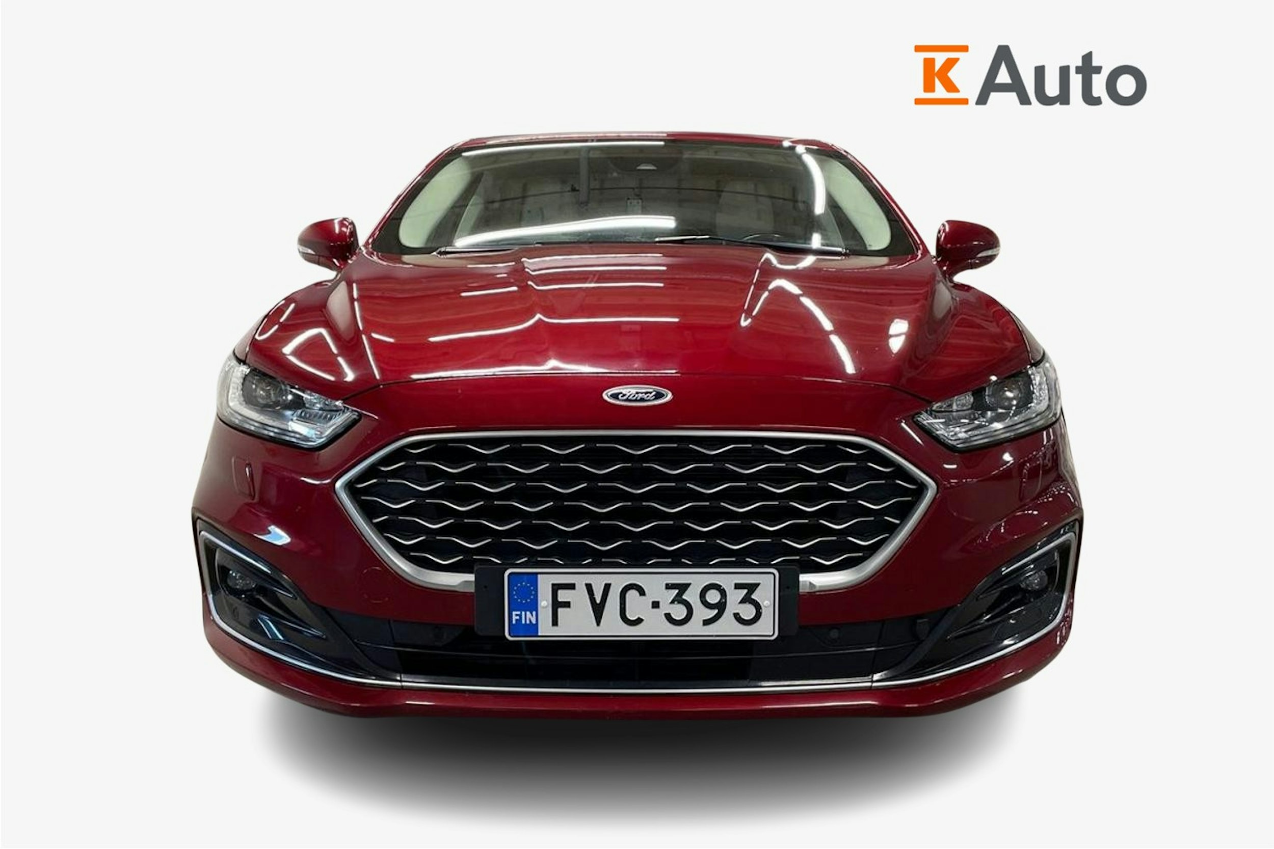 punainen Ford Mondeo 2020 kuva 4.