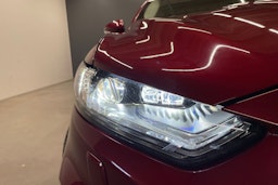 punainen Ford Mondeo 2020 kuva 11.