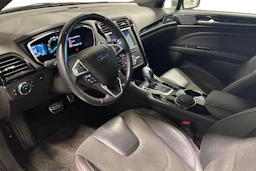 harmaa Ford Mondeo 2020 kuva 3.