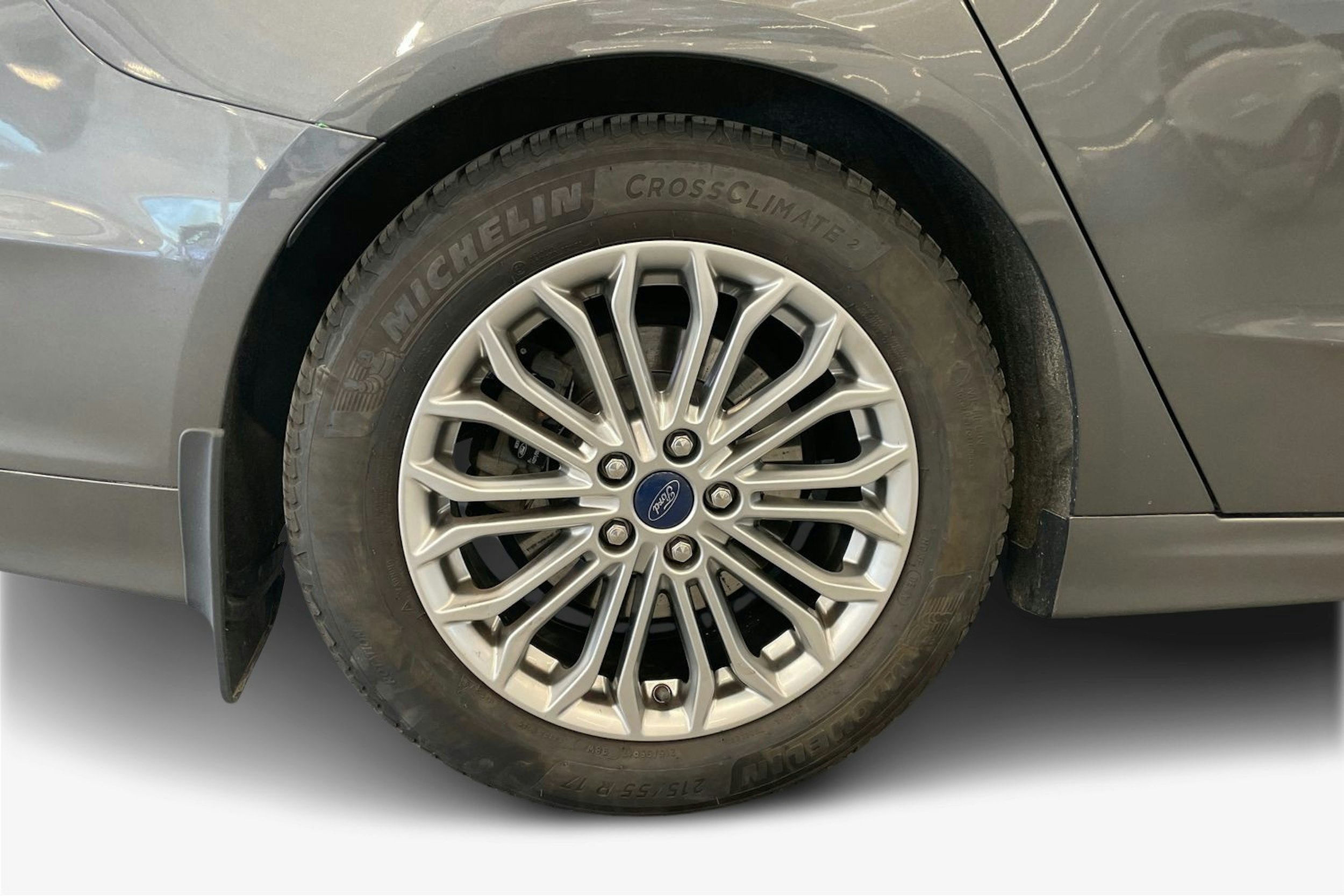 Harmaa Ford MONDEO 2021 kuva 11.