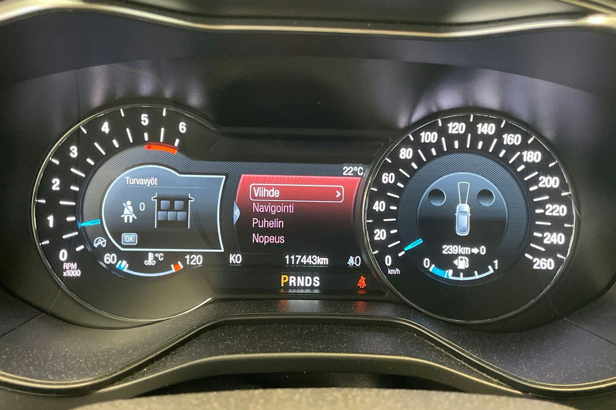Harmaa Ford MONDEO 2021 kuva 19.