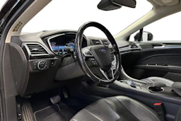 Musta Ford MONDEO 2021 kuva 6.