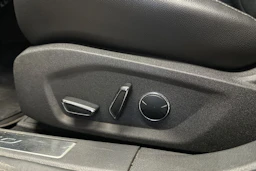 Musta Ford MONDEO 2021 kuva 14.
