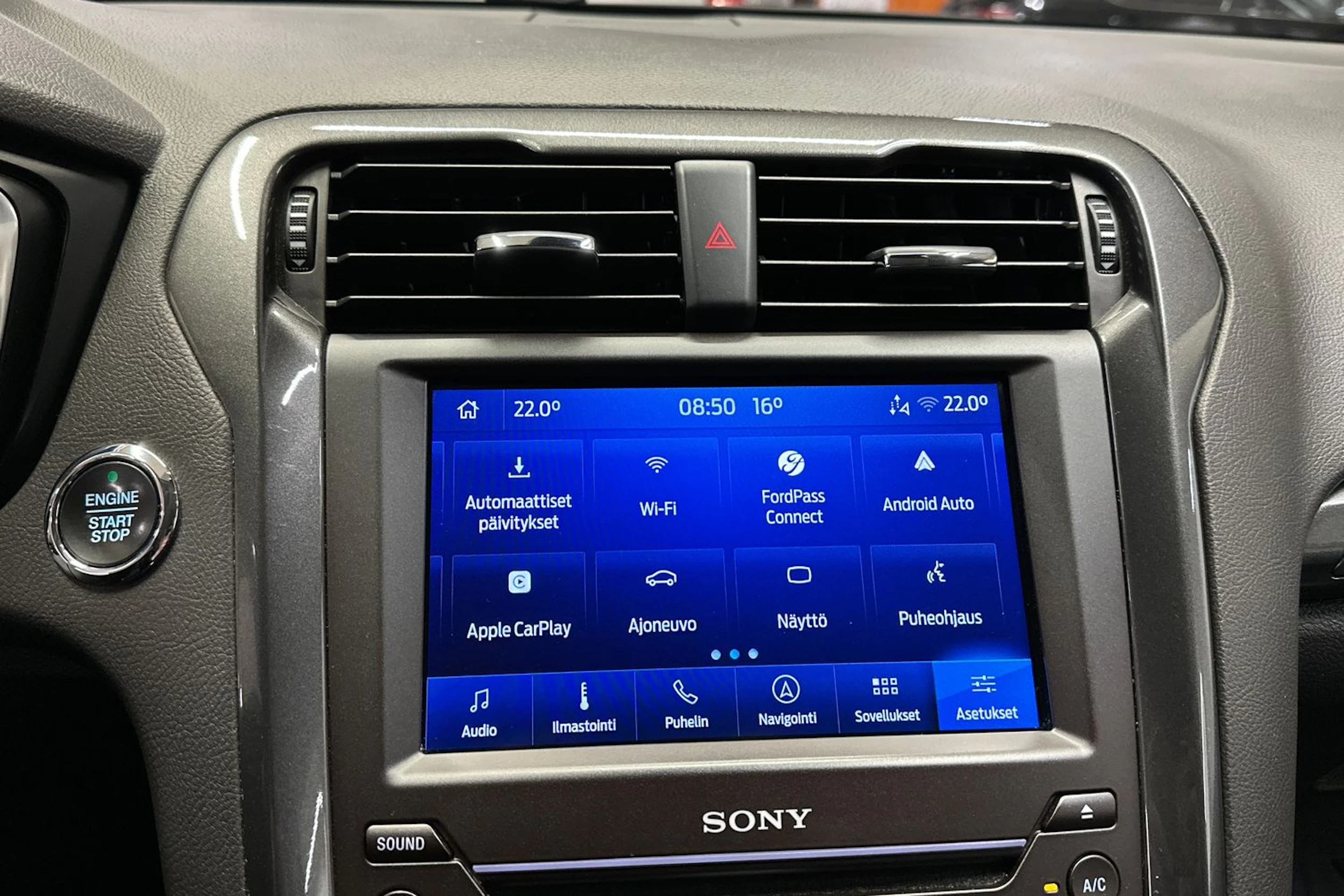 Musta Ford MONDEO 2021 kuva 18.