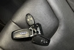 Musta Ford MONDEO 2021 kuva 21.