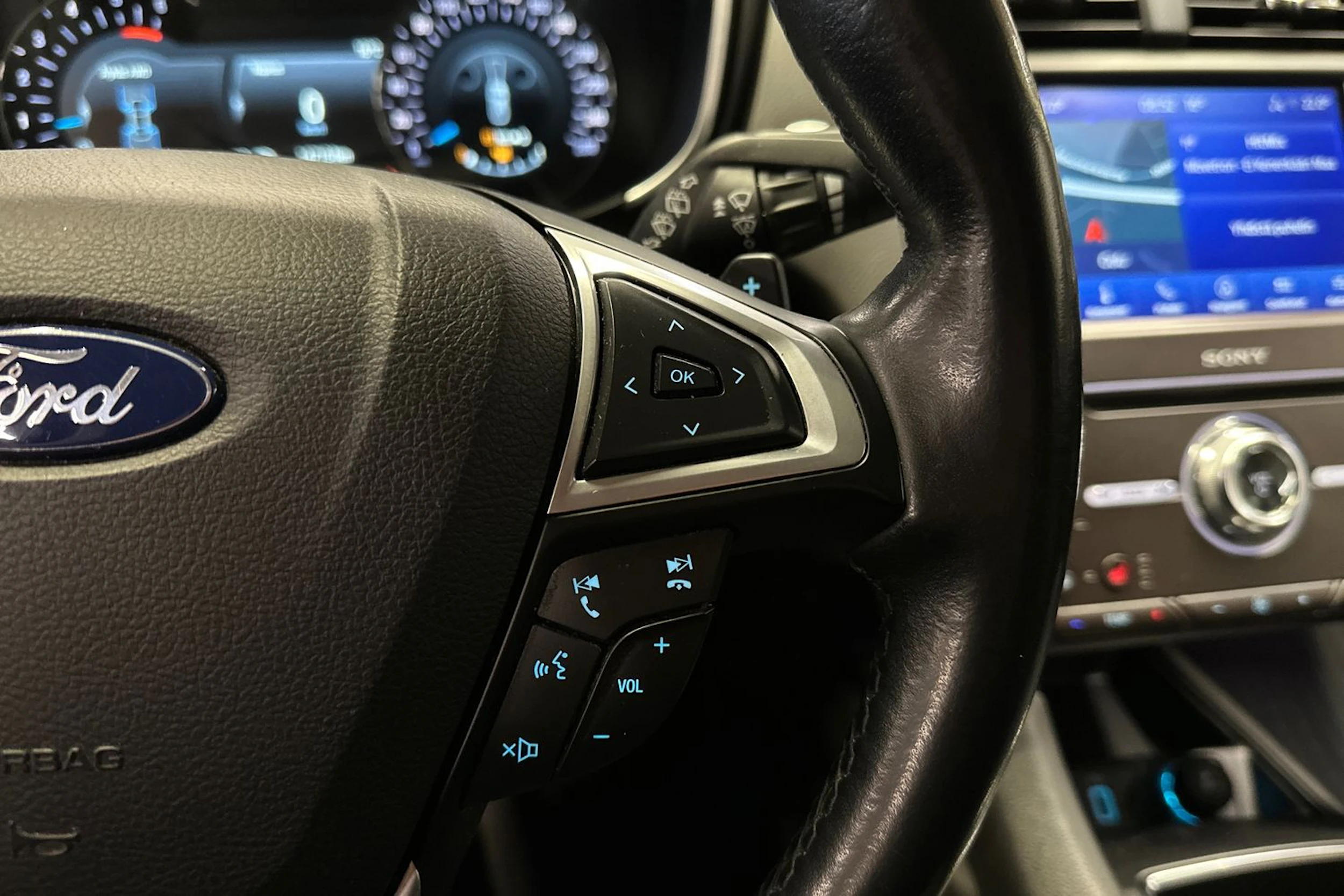 Musta Ford MONDEO 2021 kuva 24.