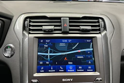 sininen Ford Mondeo 2021 kuva 19.