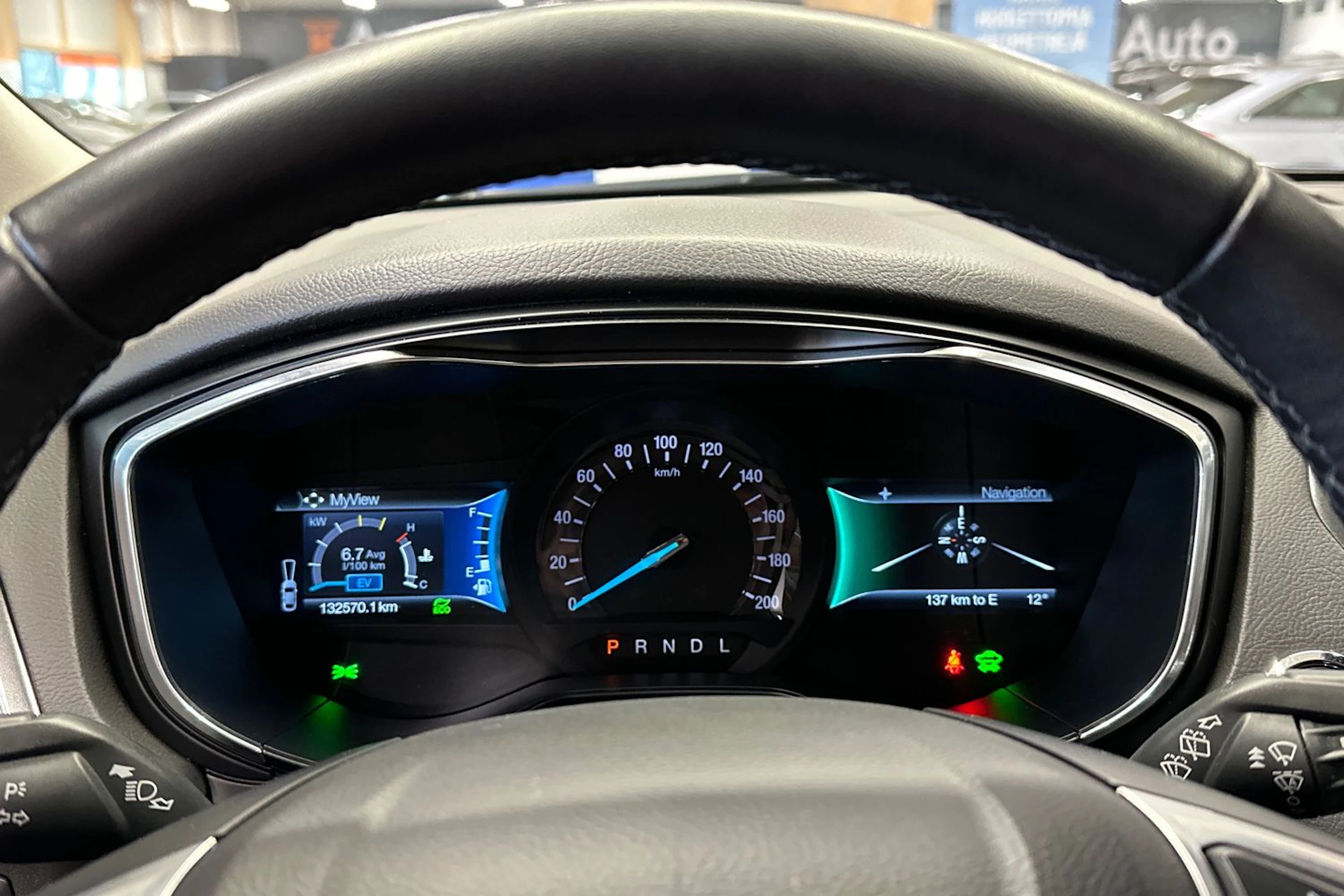 sininen Ford Mondeo 2021 kuva 25.