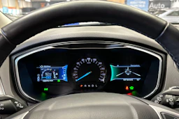 sininen Ford Mondeo 2021 kuva 25.
